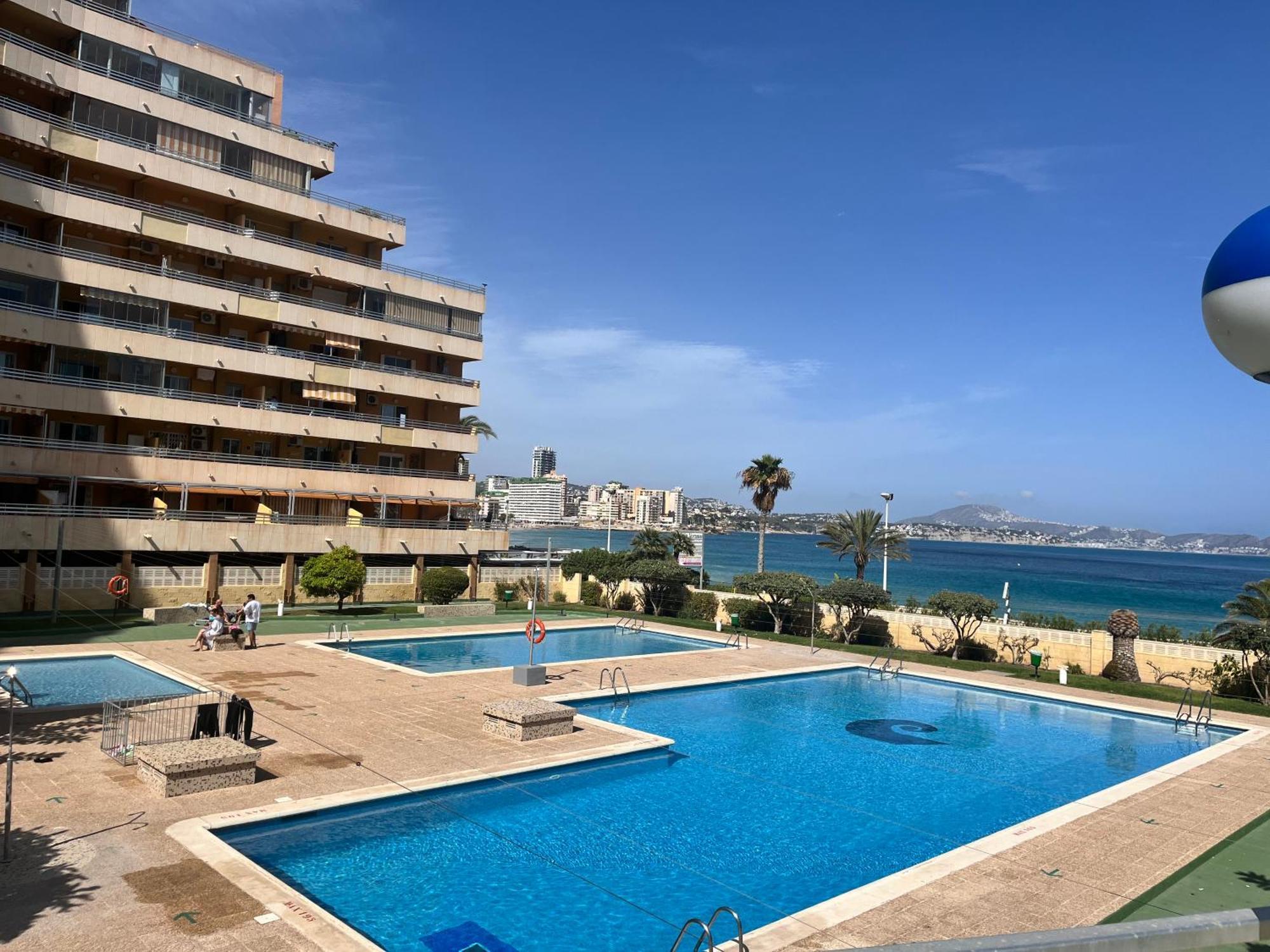 Calpe Apartamento Lujoso 30M De La Playa A Estrenar Wifi Aire Piscina Экстерьер фото